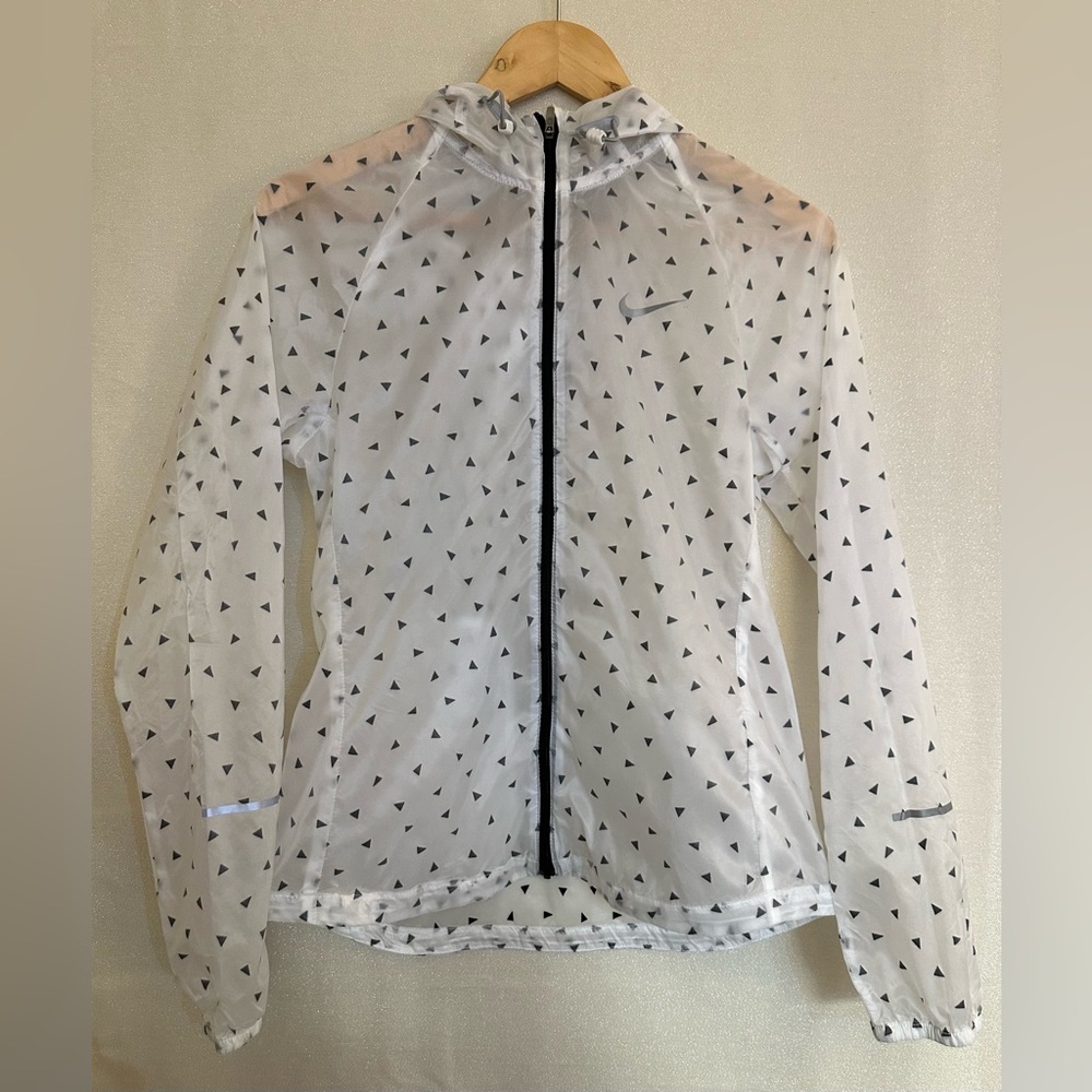 EUC Nike Running cyclone vapor transparent Rain Jacket. Like New